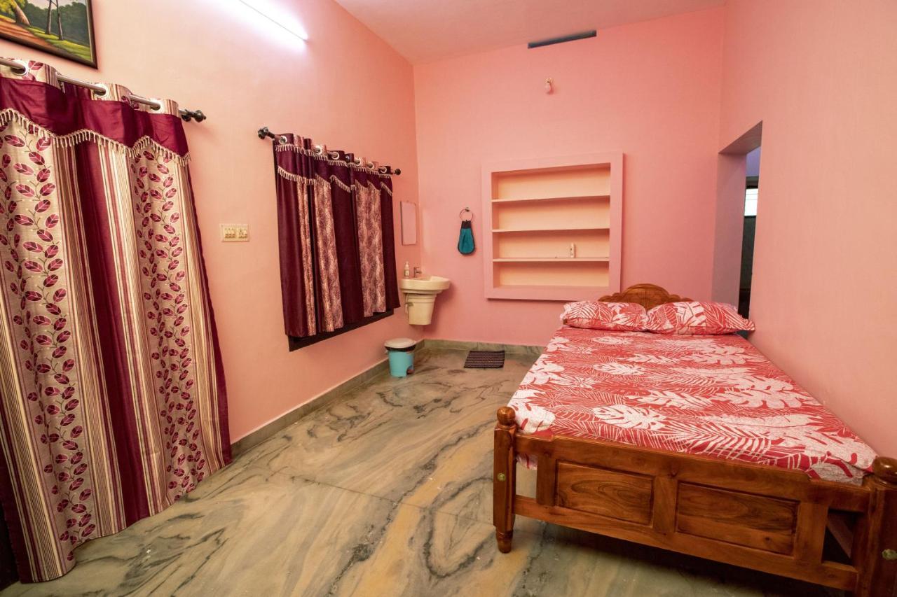 Phoenix Holiday Home Kânyâkumârî Extérieur photo